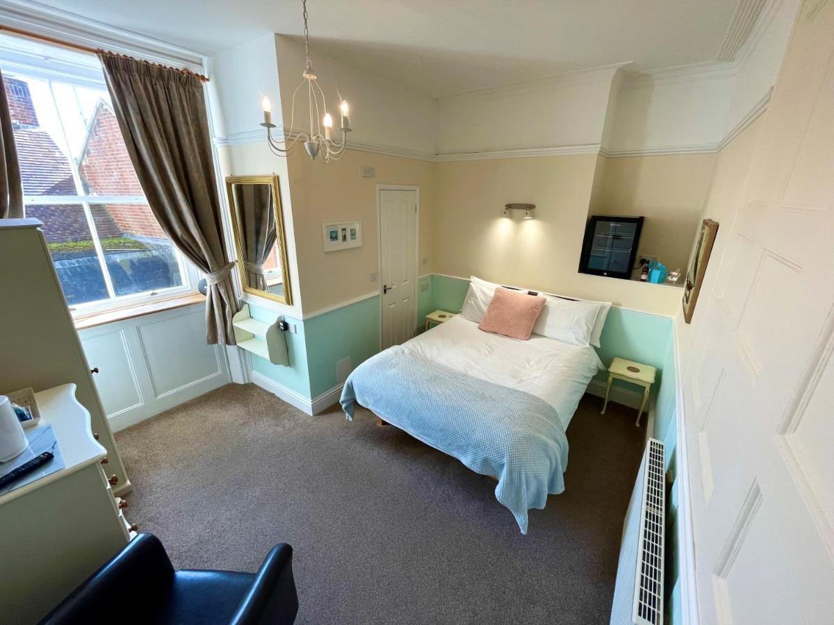Bayliss Hall Guesthouse Уэймут Экстерьер фото